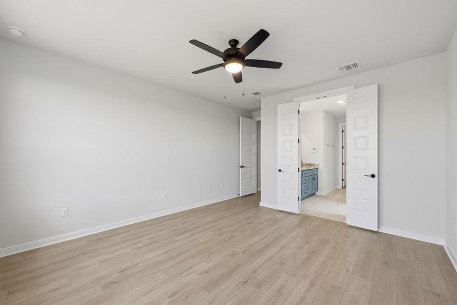 Spacious, unfurnished interior of a new home in Terrace Collection At Turner's Crossing, Buda (Image 20). Spacious, unfurnished interior of a new home in Terrace Collection At Turner's Crossing, Buda (Image 20).