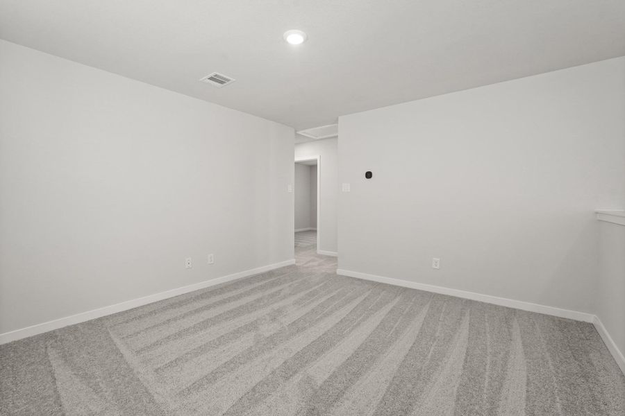 Spacious, unfurnished interior of a new home in Maple Woods, Hockley (Image 13).