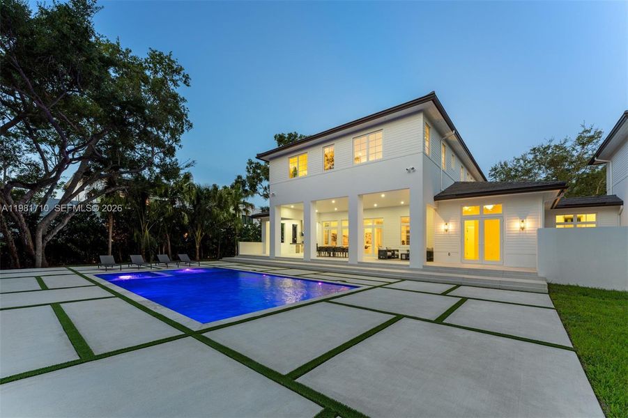 Exterior details and patio area of a home in , Palmetto Bay (Image 27).