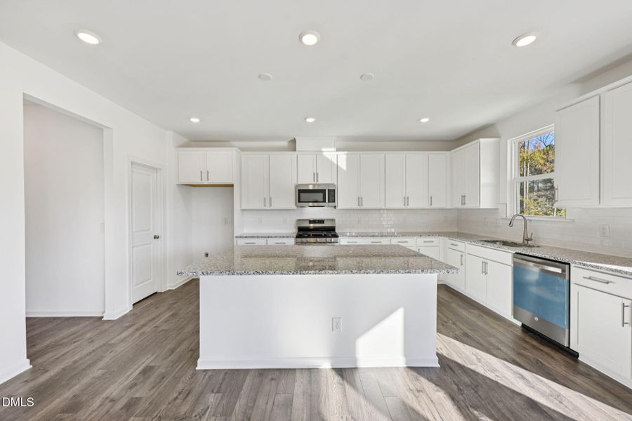 12-web-or-mls-509 Soar Ln - 012