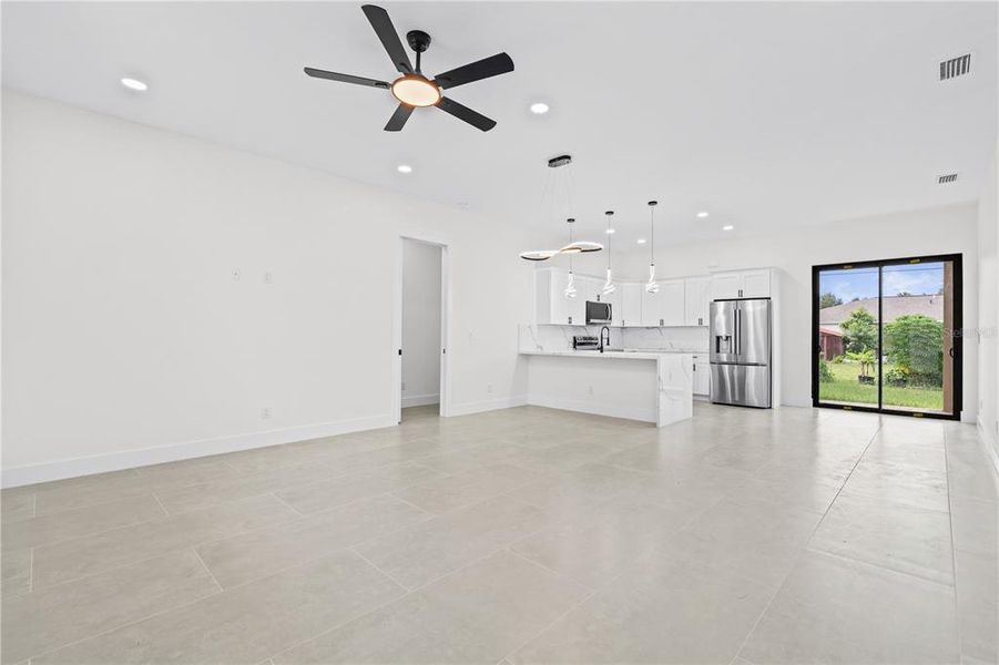 Spacious, unfurnished interior of a new home in , Port Charlotte (Image 26). Spacious, unfurnished interior of a new home in , Port Charlotte (Image 26).