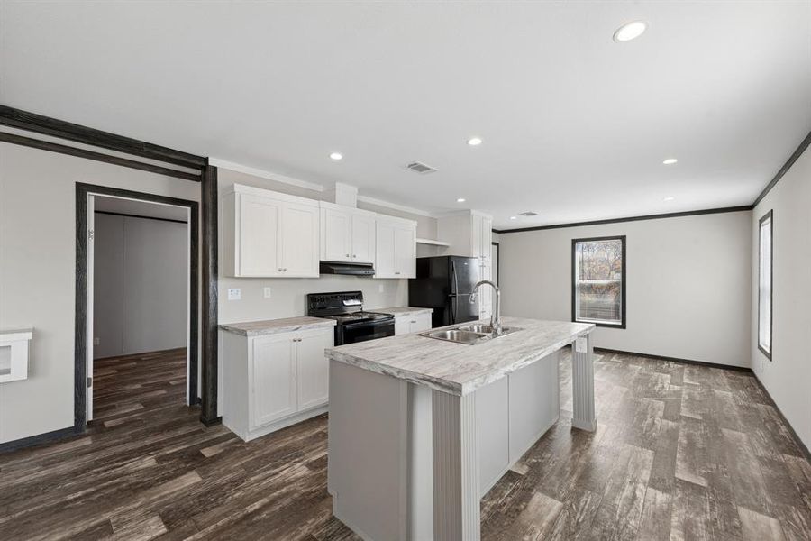 Furnished interior view inside a new home in , Granbury (Image 11). Furnished interior view inside a new home in , Granbury (Image 11).