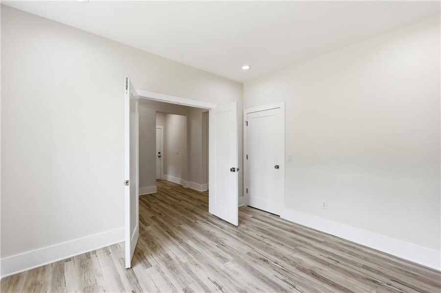 Spacious, unfurnished interior of a new home in , Clermont (Image 43). Spacious, unfurnished interior of a new home in , Clermont (Image 43).