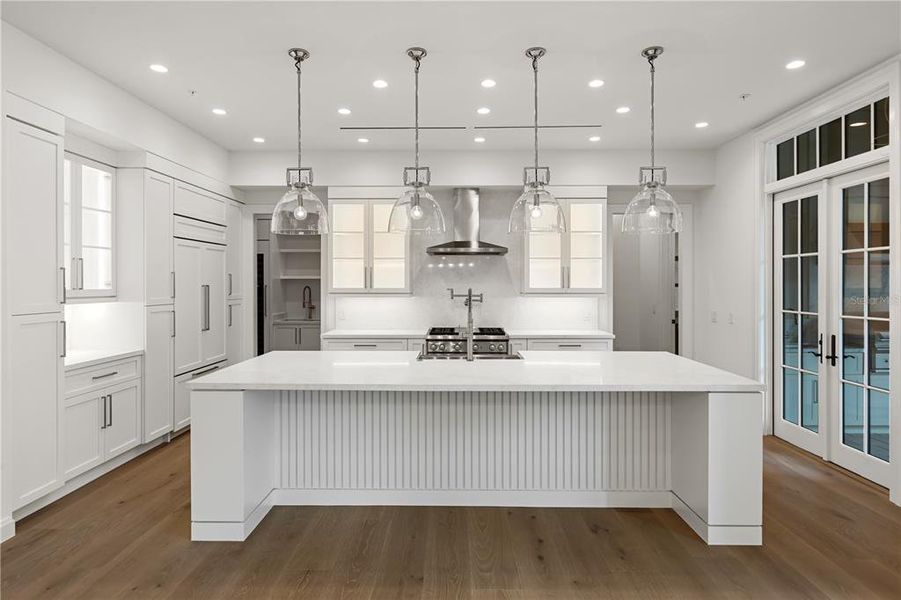 Furnished interior view inside a new home in , Orlando (Image 44).