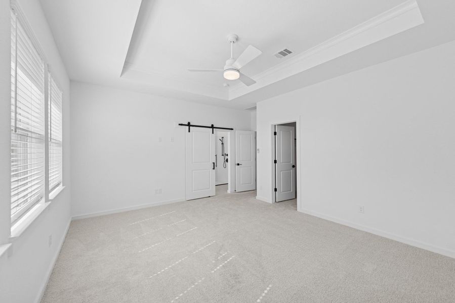 Private primary suite