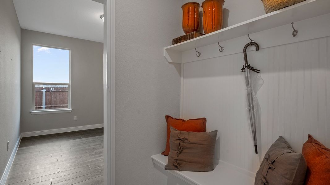 Close-up of interior finishes inside a home in Morningstar, Aledo (Image 20).