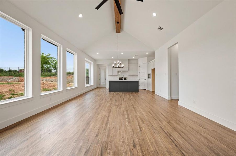 Spacious, unfurnished interior of a new home in The Resort on Eagle Mt. Lake, Fort Worth (Image 17). Spacious, unfurnished interior of a new home in The Resort on Eagle Mt. Lake, Fort Worth (Image 17).