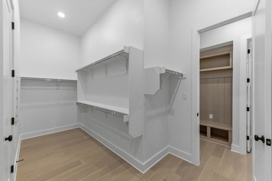 Image 28 of a home in Parkside On The River.