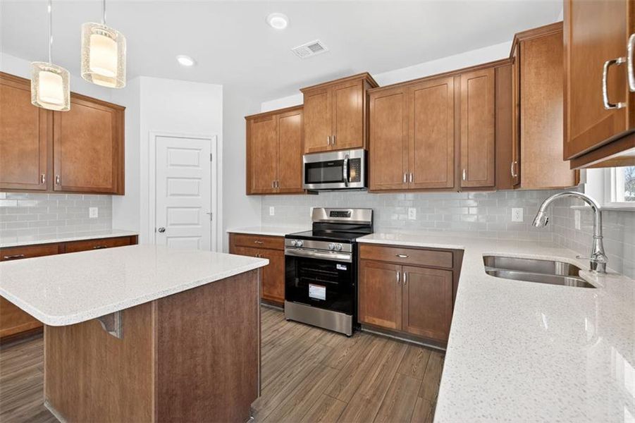 Furnished interior view inside a new home in Garrett Preserve, Douglasville (Image 13).