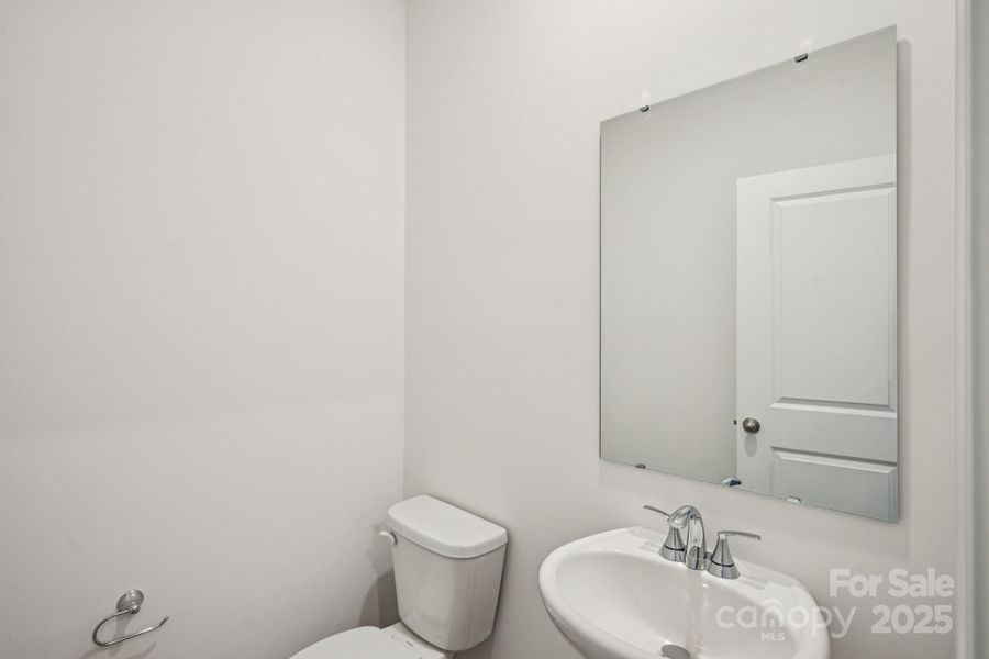 Furnished interior view inside a new home in Oxford Station, Salisbury (Image 8).