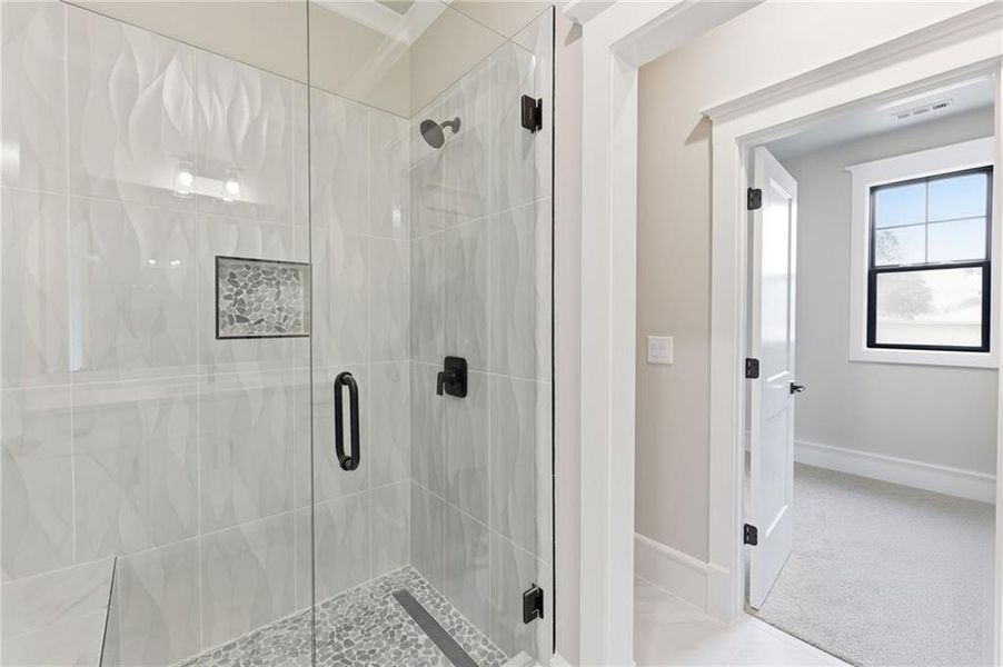 Close-up of interior finishes inside a home in , Gainesville (Image 21). Close-up of interior finishes inside a home in , Gainesville (Image 21).