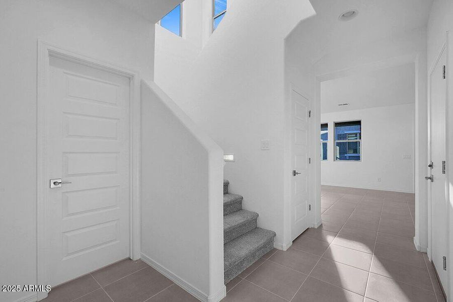 14615 W Sand Hills Rd ~ Ready Now!