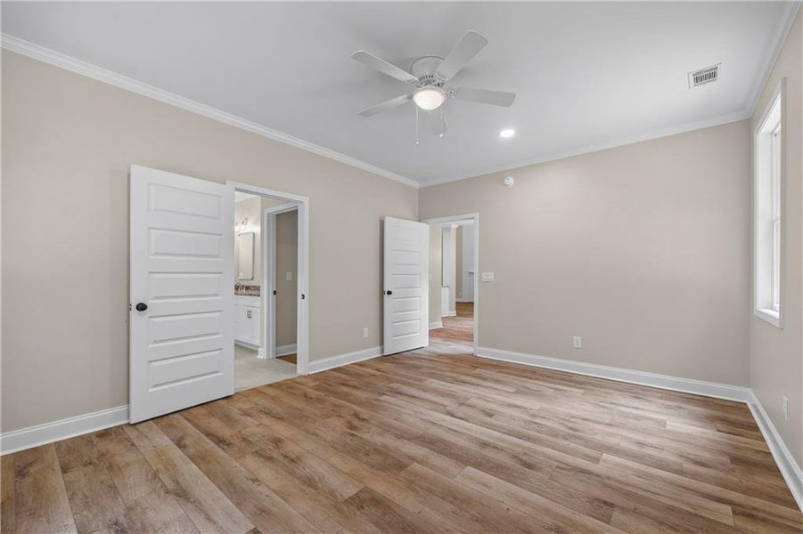 Spacious, unfurnished interior of a new home in , Nicholson (Image 49).