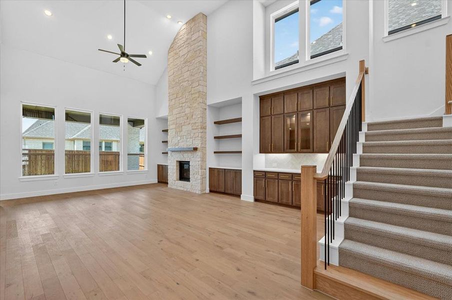 Spacious, unfurnished interior of a new home in Sandbrock Ranch, Aubrey (Image 20). Spacious, unfurnished interior of a new home in Sandbrock Ranch, Aubrey (Image 20).