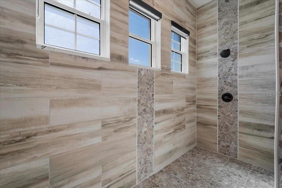 Close-up of interior finishes inside a home in , Port Charlotte (Image 20).