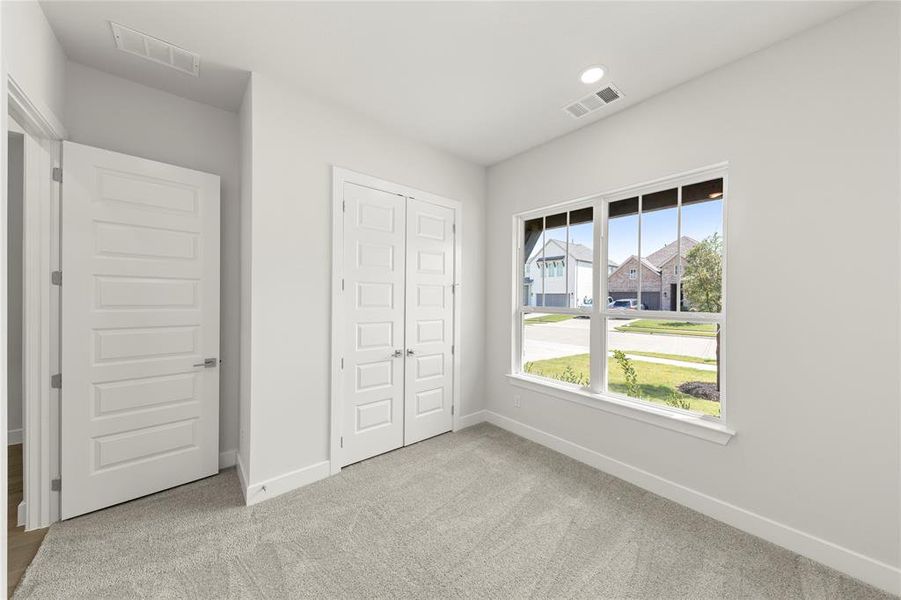 Image 26 of a home in The Highlands.