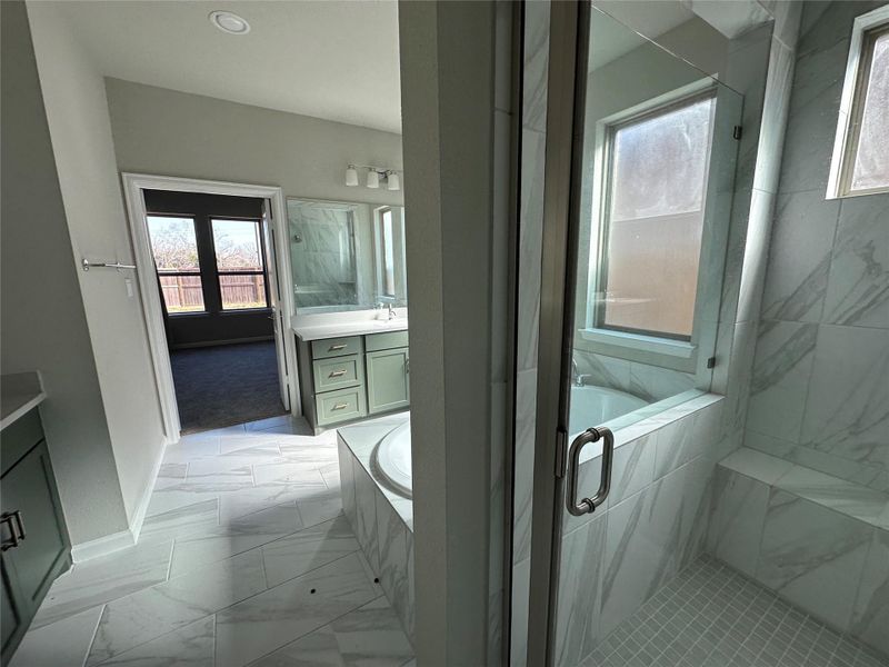 Image 39 of a home in Sienna.