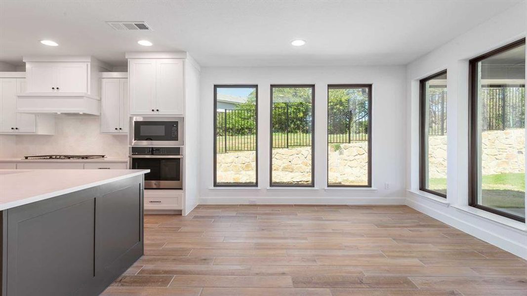 Spacious, unfurnished interior of a new home in The Heights At Uptown Celina 50', Celina (Image 26).