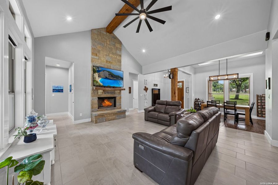 Furnished interior view inside a new home in , La Vernia (Image 13). Furnished interior view inside a new home in , La Vernia (Image 13).