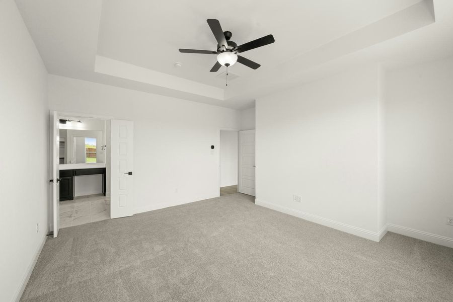 Spacious, unfurnished interior of a new home in Westside Preserve, Midlothian (Image 25).