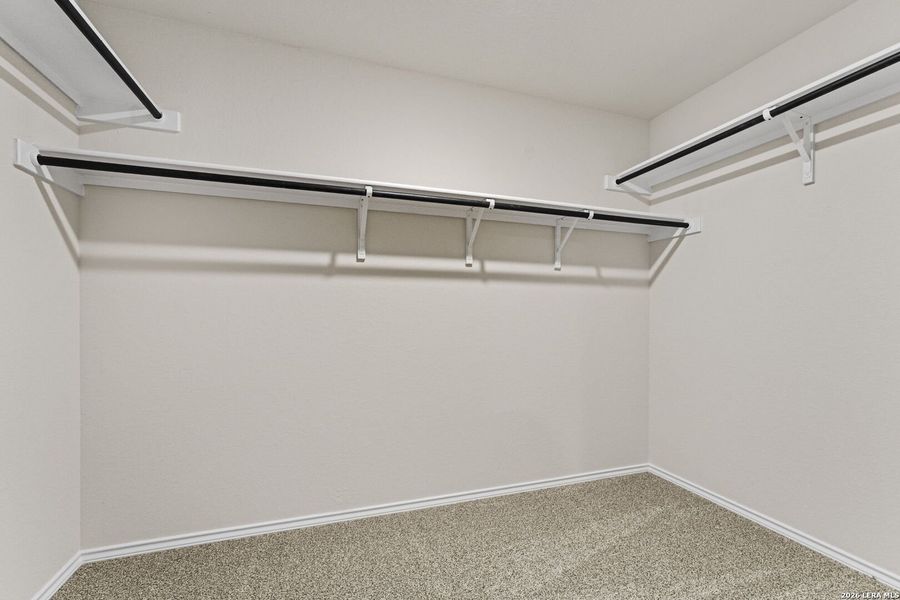 Spacious, unfurnished interior of a new home in Laurel Vistas, San Antonio (Image 30). Spacious, unfurnished interior of a new home in Laurel Vistas, San Antonio (Image 30).