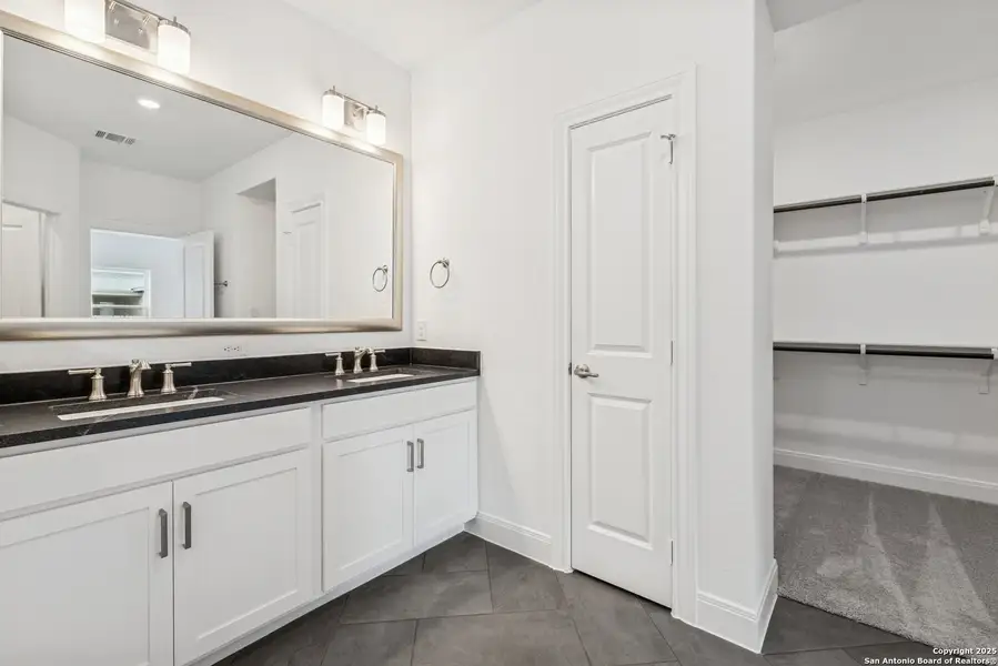 Furnished interior view inside a new home in Ladera - High Point 45', San Antonio (Image 3). Furnished interior view inside a new home in Ladera - High Point 45', San Antonio (Image 3).