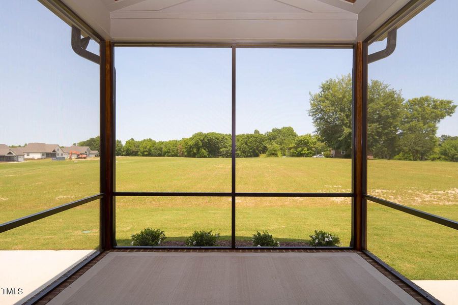 20 Water Willow Lni nterior-8