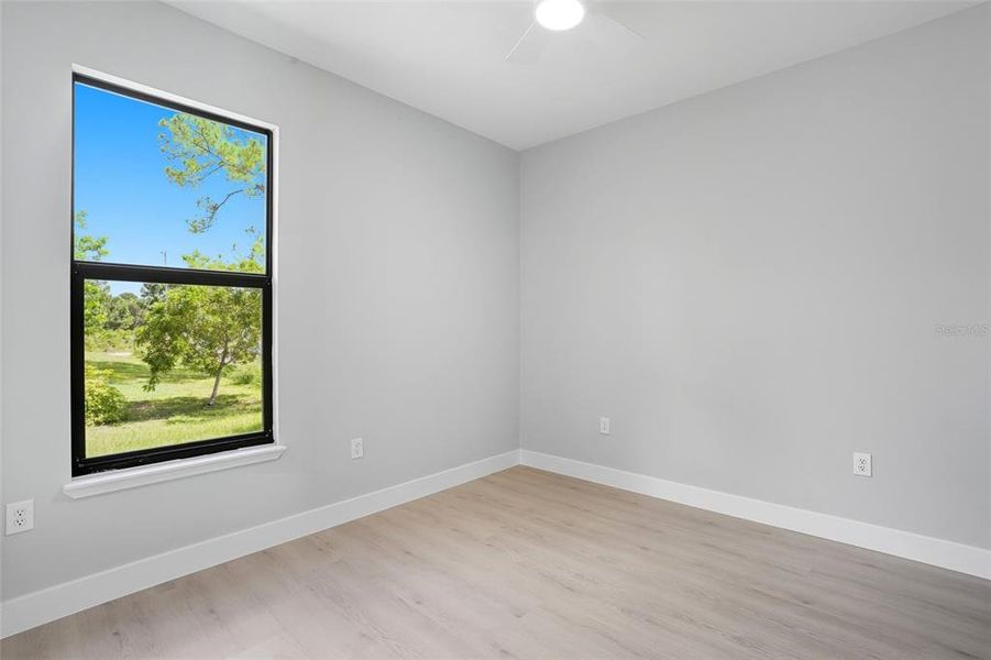 Spacious, unfurnished interior of a new home in , Lehigh Acres (Image 26).