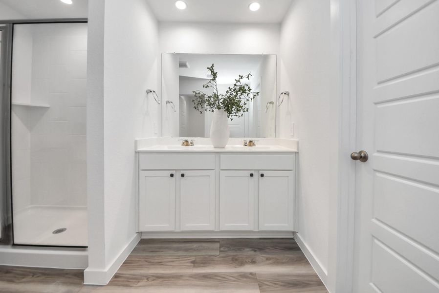 Furnished interior view inside a new home in , Houston (Image 18).