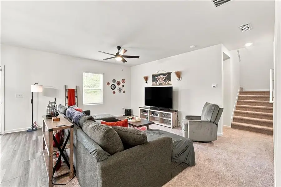 Furnished interior view inside a new home in Casteel, Bethlehem (Image 9).
