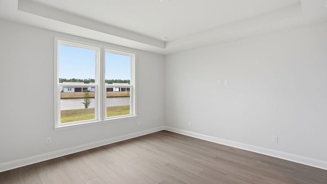 Spacious, unfurnished interior of a new home in Sun City Hilton Head, Bluffton (Image 15).