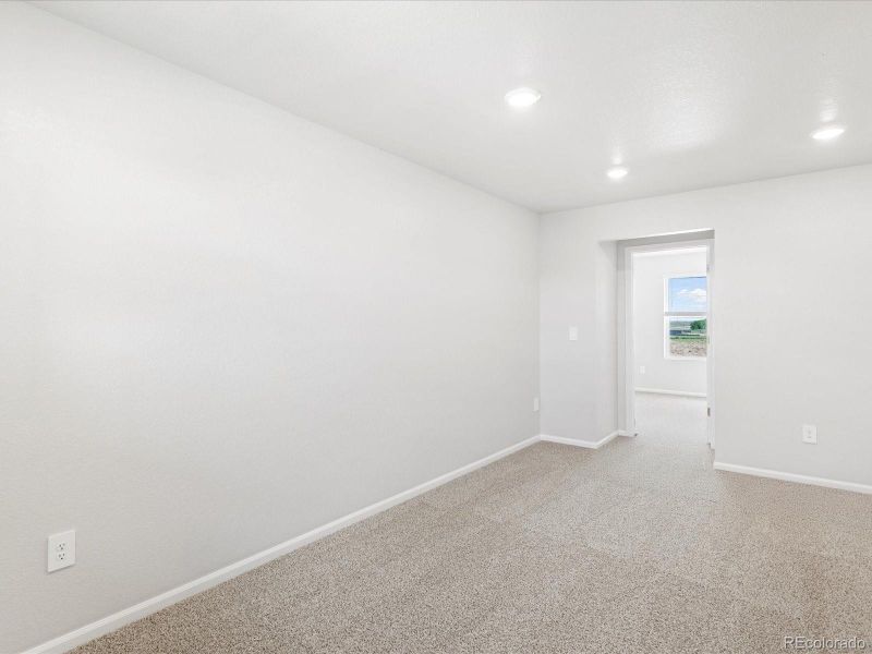 Spacious, unfurnished interior of a new home in Westgate, Greeley (Image 20).