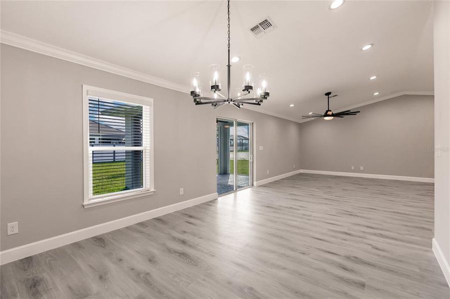 Spacious, unfurnished interior of a new home in , Cape Coral (Image 27).