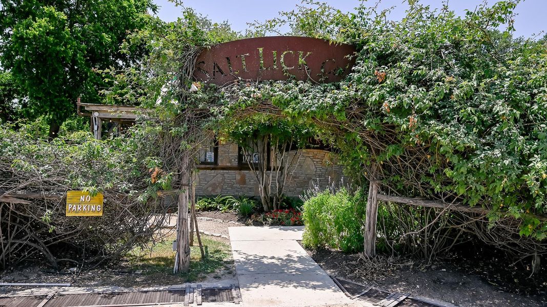 Image 15 of a home in Parten.