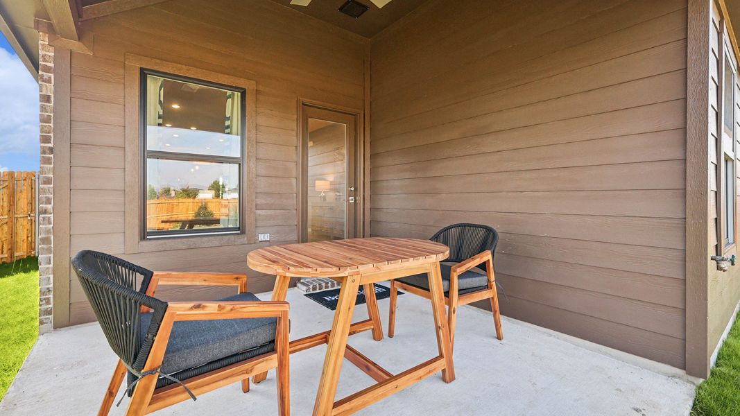 Laurel Floor Plan - Representative Photo