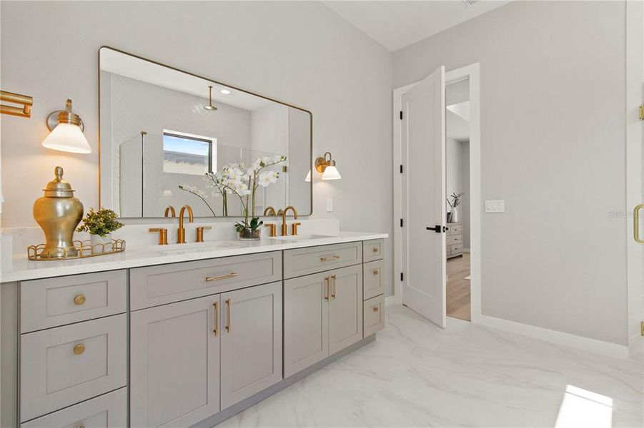 Furnished interior view inside a new home in , Orlando (Image 35).