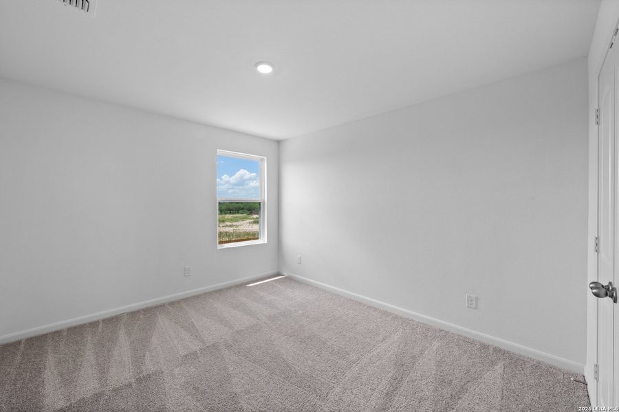 Spacious, unfurnished interior of a new home in , San Antonio (Image 22).