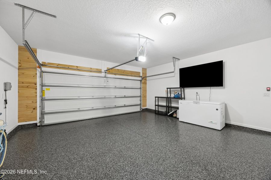 Spacious, unfurnished interior of a new home in Cordova Palms, St. Augustine (Image 21).