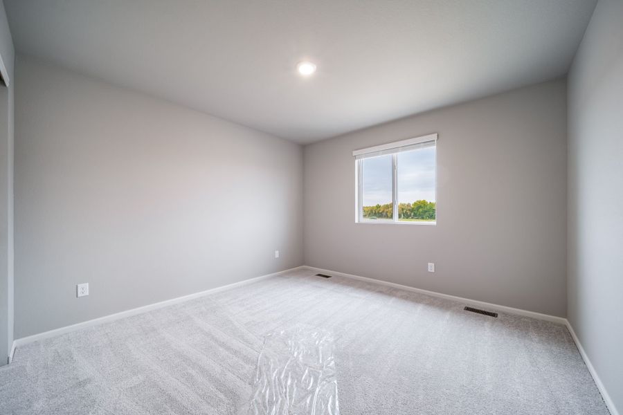 Spacious, unfurnished interior of a new home in Green Valley Ranch, Aurora (Image 24). Spacious, unfurnished interior of a new home in Green Valley Ranch, Aurora (Image 24).
