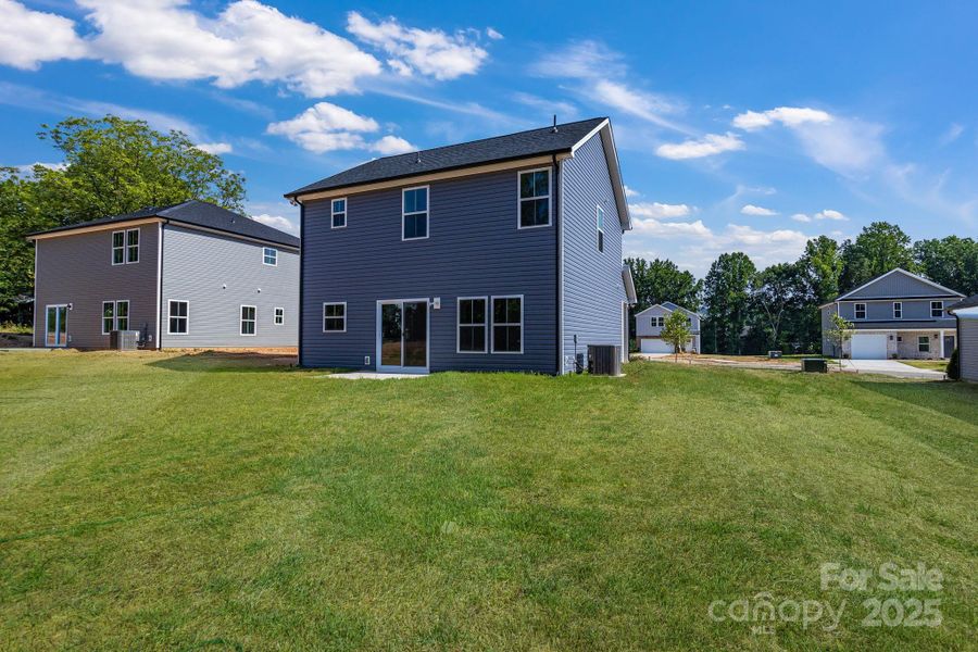 Exterior details and patio area of a home in , Kannapolis (Image 4).
