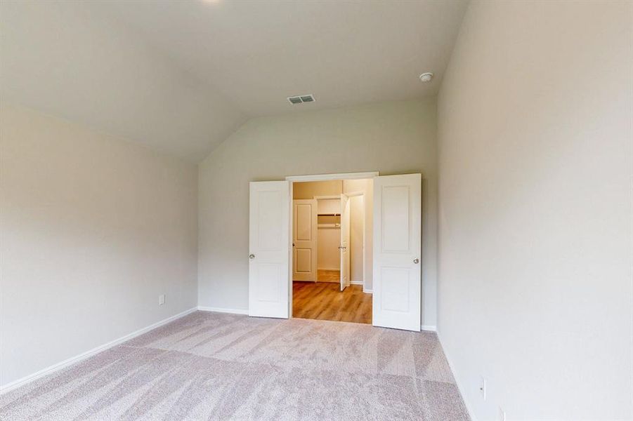 Spacious, unfurnished interior of a new home in Kings Way, Denton (Image 22).