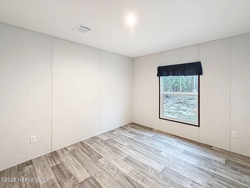 Spacious, unfurnished interior of a new home in , Hawthorne (Image 33).