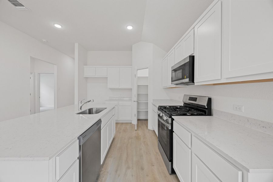 Furnished interior view inside a new home in Trinity Ranch, Elgin (Image 8).