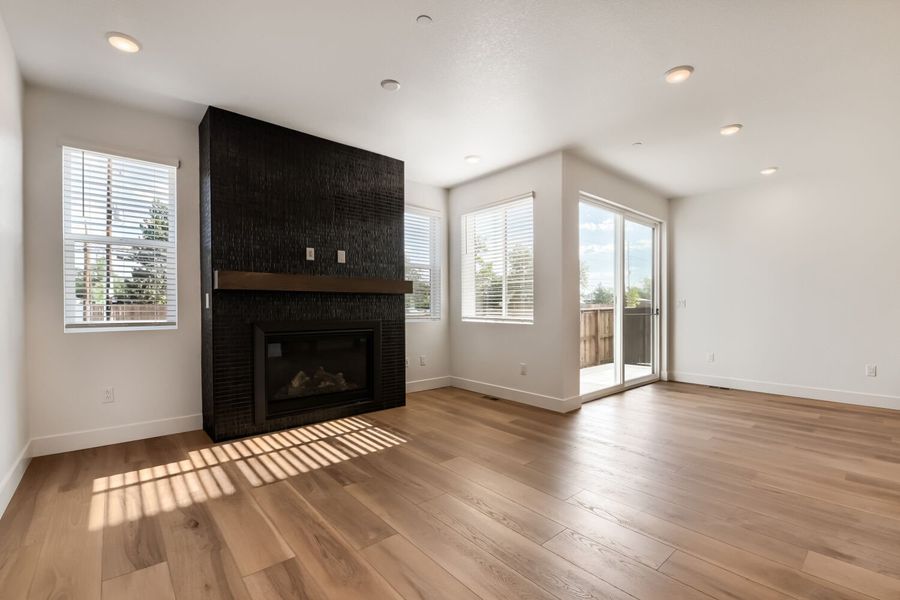 Spacious, unfurnished interior of a new home in Uplands, Westminster (Image 7).