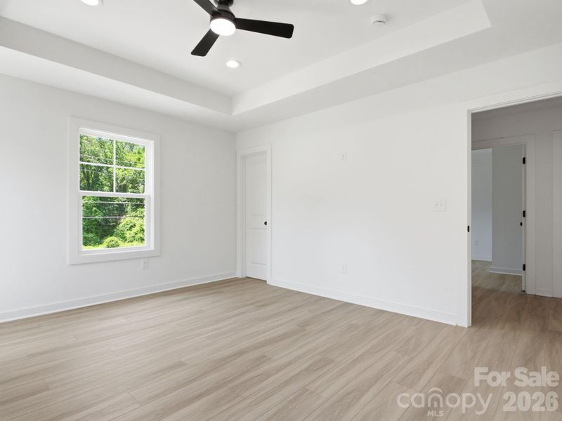 Spacious, unfurnished interior of a new home in , Charlotte (Image 26).