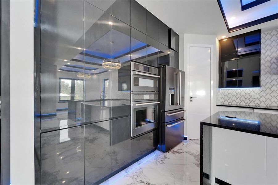 Furnished interior view inside a new home in , Apollo Beach (Image 19).