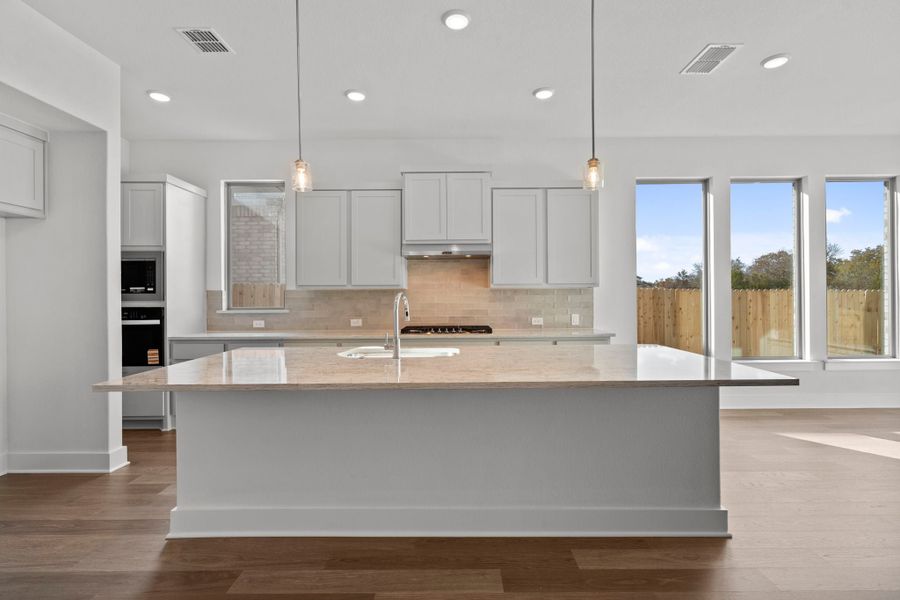 New Home in Liberty Hill, TX.  - Slide 9