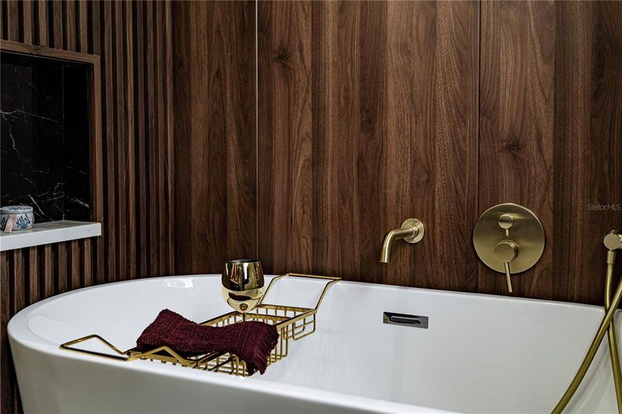 Close-up of interior finishes inside a home in , Tampa (Image 24). Close-up of interior finishes inside a home in , Tampa (Image 24).