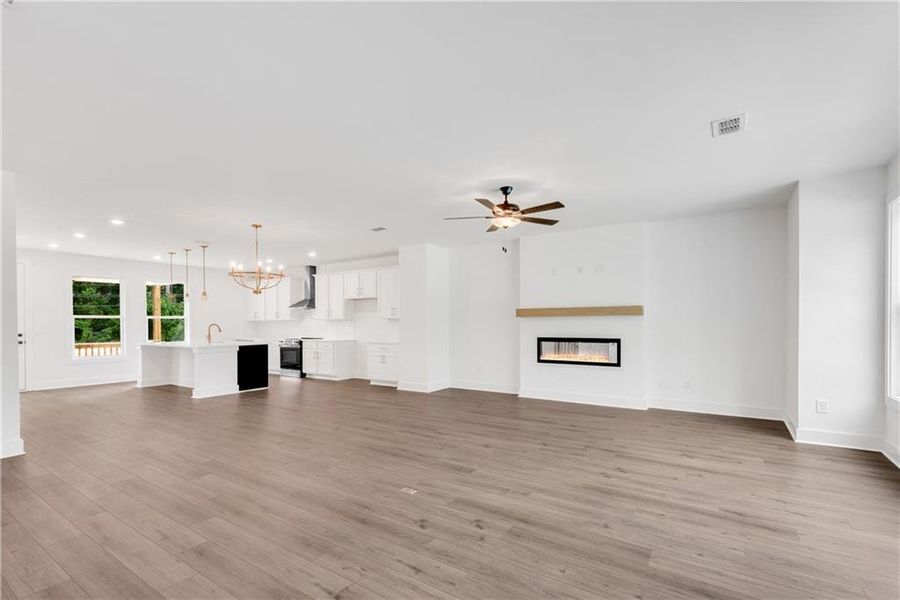 Spacious, unfurnished interior of a new home in , Suwanee (Image 32).