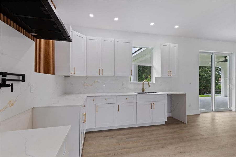 Furnished interior view inside a new home in , Lake Placid (Image 5).